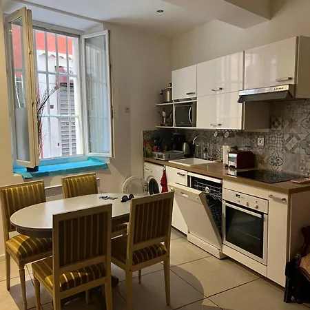 Appartement Typique Dans Le Centre Historique 47M2 La Ciotat Exterior photo